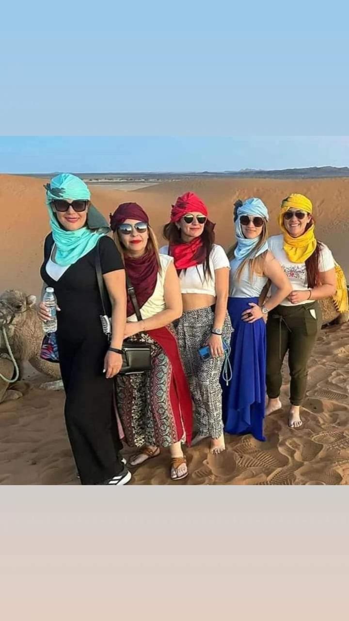 Готель Bivouac Camel Trips Мерзуга Екстер'єр фото