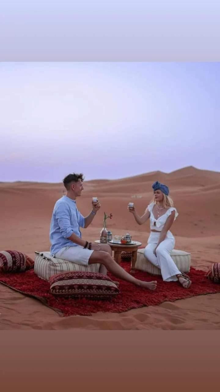 Готель Bivouac Camel Trips Мерзуга Екстер'єр фото