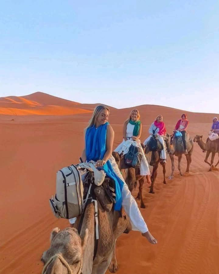 Готель Bivouac Camel Trips Мерзуга Екстер'єр фото