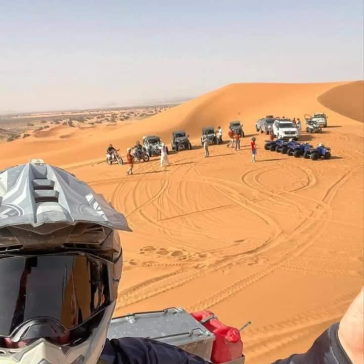 Готель Bivouac Camel Trips Мерзуга Екстер'єр фото